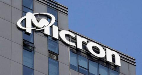 Chip Giants' Legal War